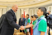 Александр Лукашенко предложил разработать программу отдыха, оздоровления и учебы детей из Сирии в Беларуси