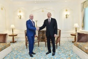 Ильхам Алиев встретился в Бишкеке с премьер-министром Молдовы Павлом Филипом